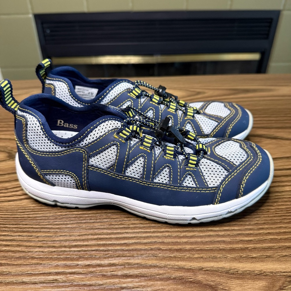 EUC Bass Navy and Gray Slip-Ons Women’s Size 6